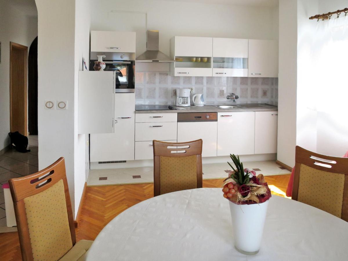 Apartment Smilja Biograd Na Moru Kültér fotó